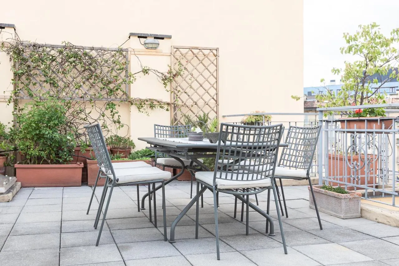 Sempione Split-Level Terrace Apartment - Top Collection Milan
