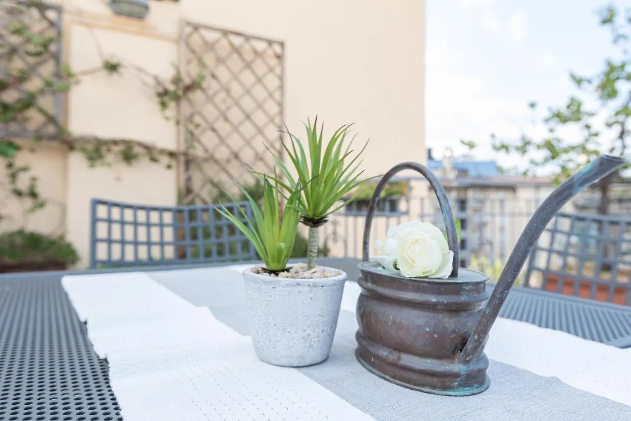 Sempione Split-Level Terrace Apartment - Top Collection Milan