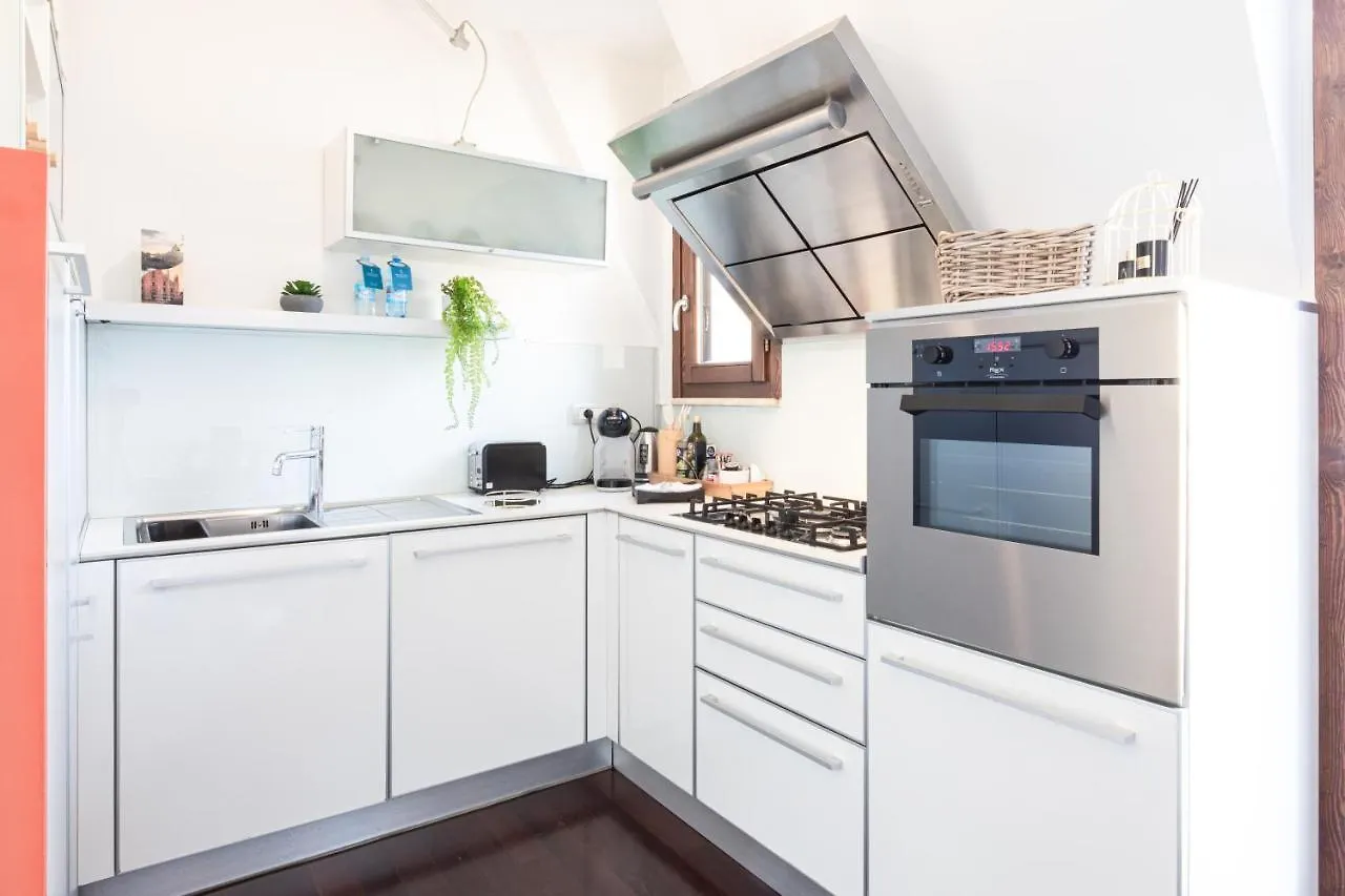 Sempione Split-Level Terrace Apartment - Top Collection Milan