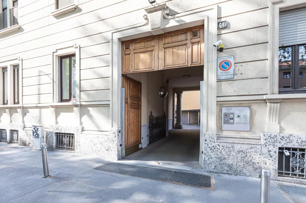 Sempione Split-Level Terrace Apartment - Top Collection Milan