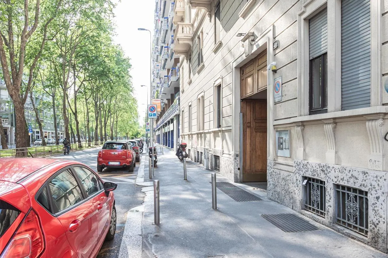 Sempione Split-Level Terrace Apartment - Top Collection Milan 0*,