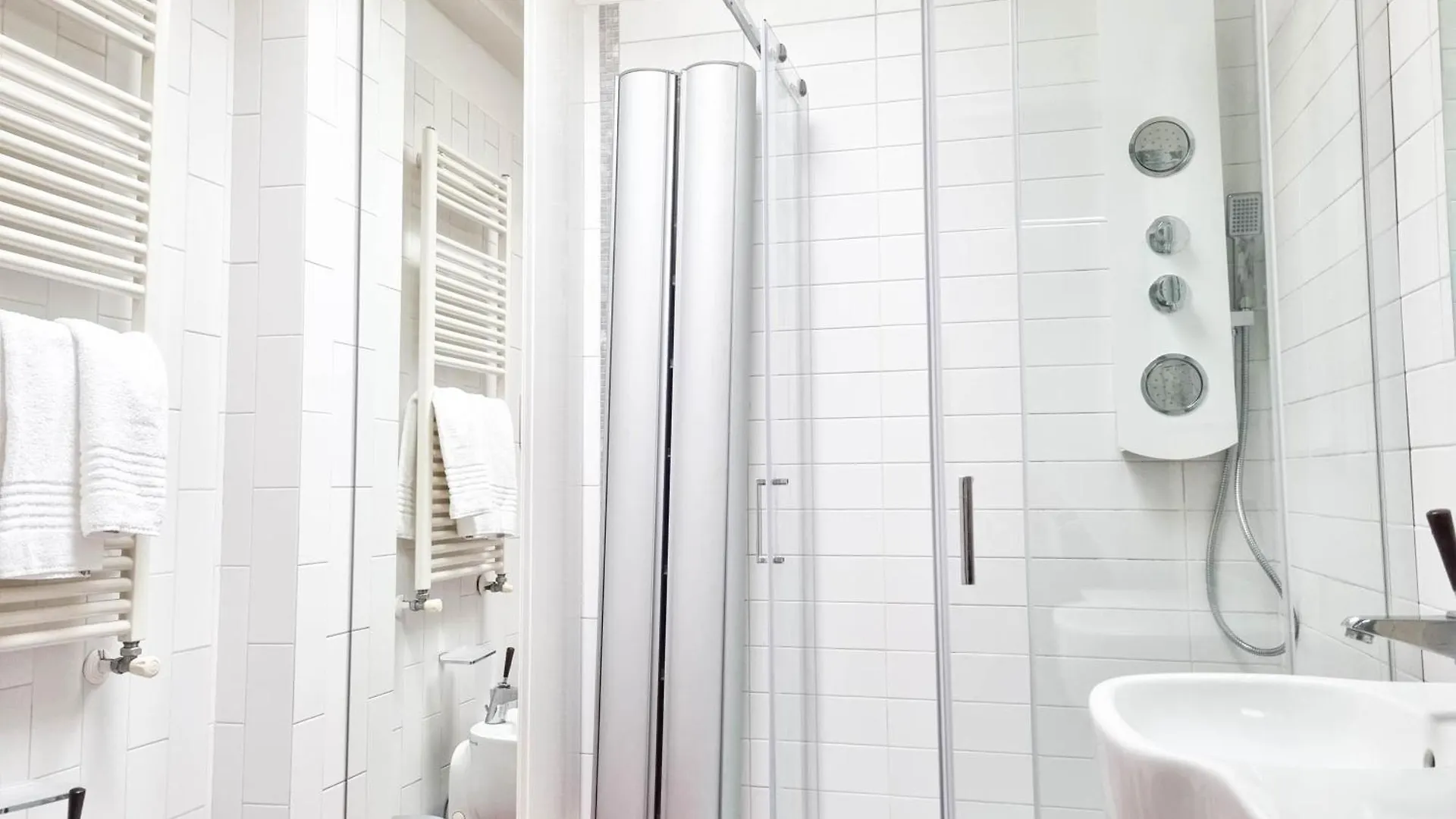 Sempione Split-Level Terrace Apartment - Top Collection Milan Italy